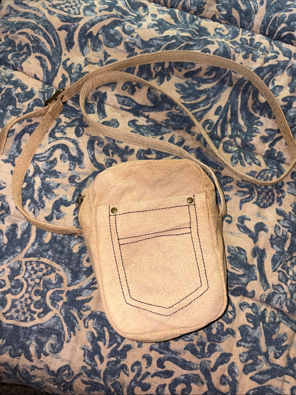 Y2K Wilsons Leather Small Crossbody Bag in Beige Tan